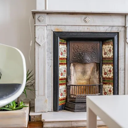 Vistas Al Nautico Y Paseo Maritimo De فيجو