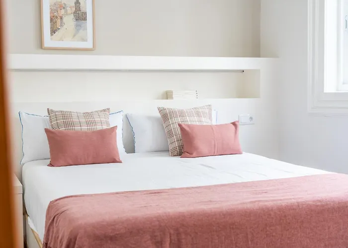 Vistas Al Nautico Y Paseo Maritimo De 아파트